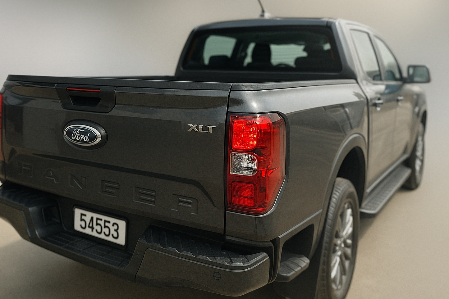 4WD Ford Ranger XLT 2025 RHD Double Cab 2.0L Bi-Turbo Diesel / 10 Speed Automatic