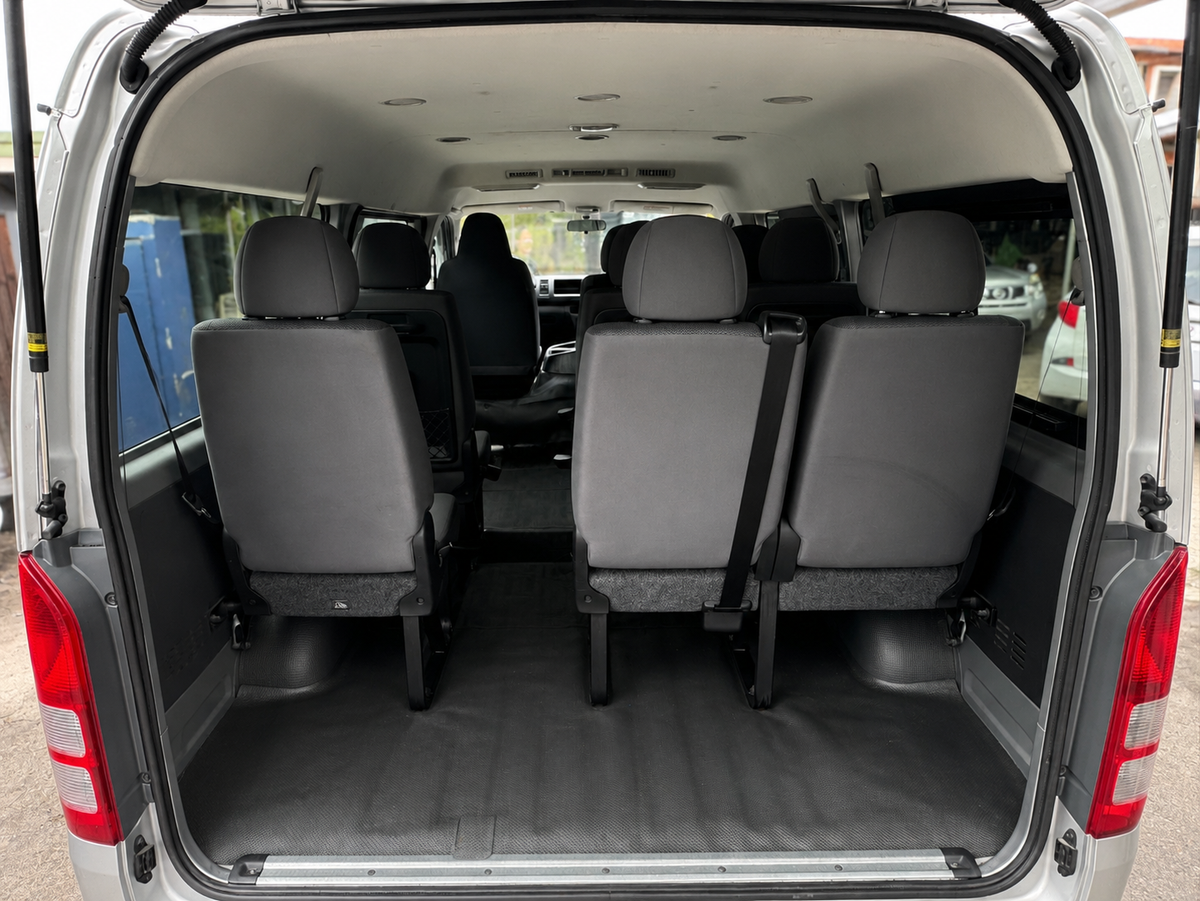 Toyota H-Ace Van 10 seater