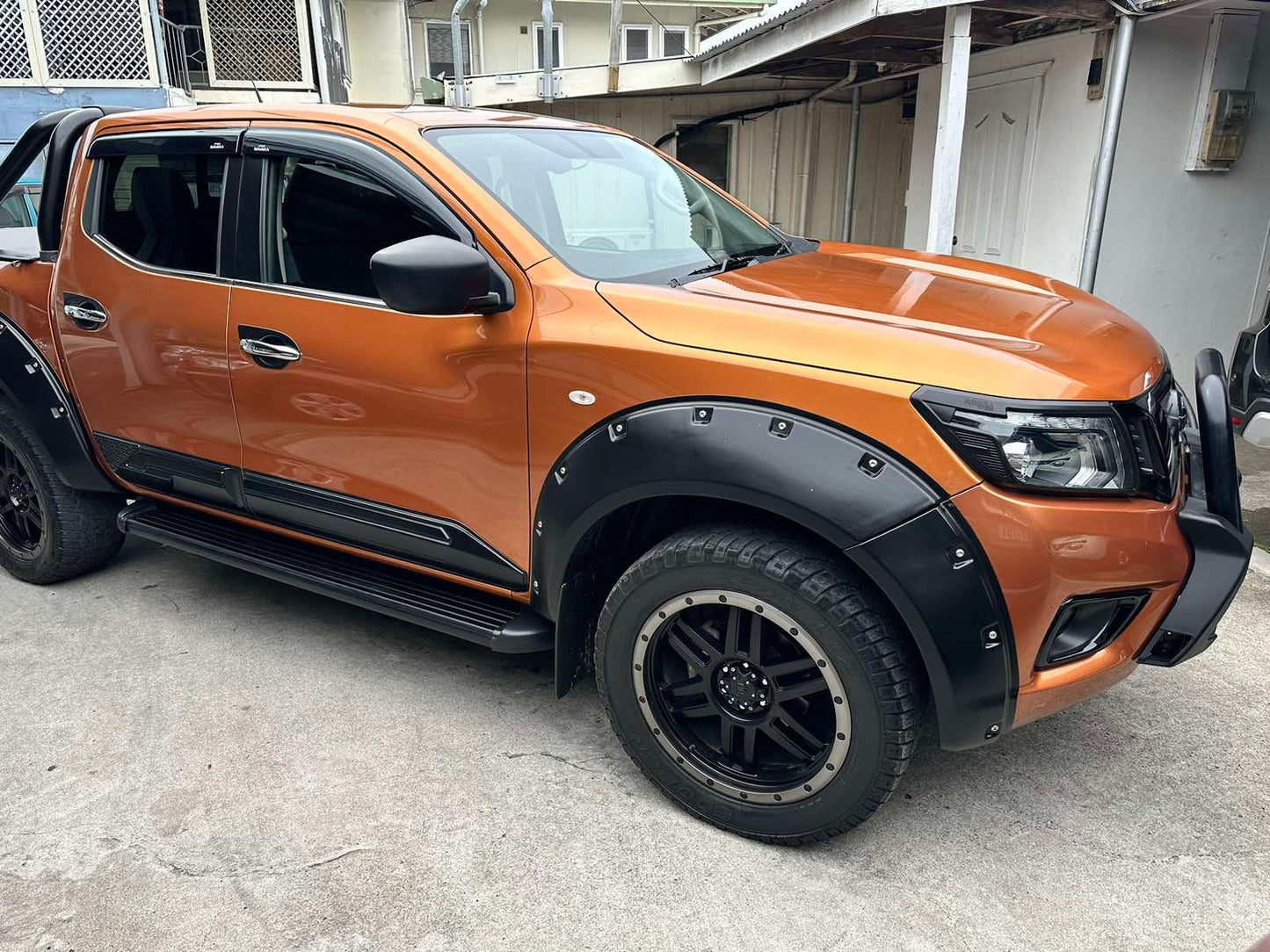 Nissan Nevara 4x4 Truck Gold