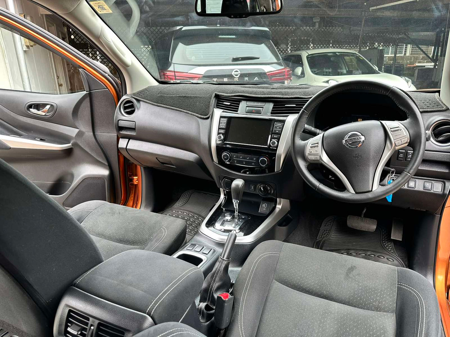 Nissan Nevara 4x4 Truck Gold