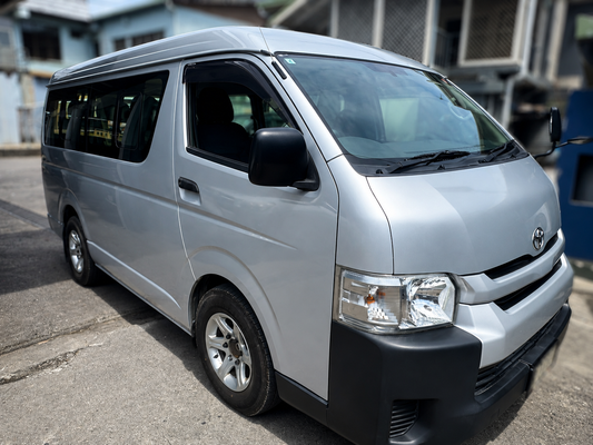 Toyota H-Ace Van 10 seater
