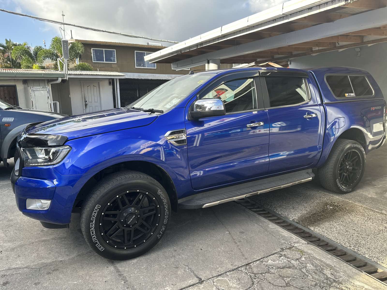 Ford Ranger 4x4 Blue with Back Cap – Holiday Samoa