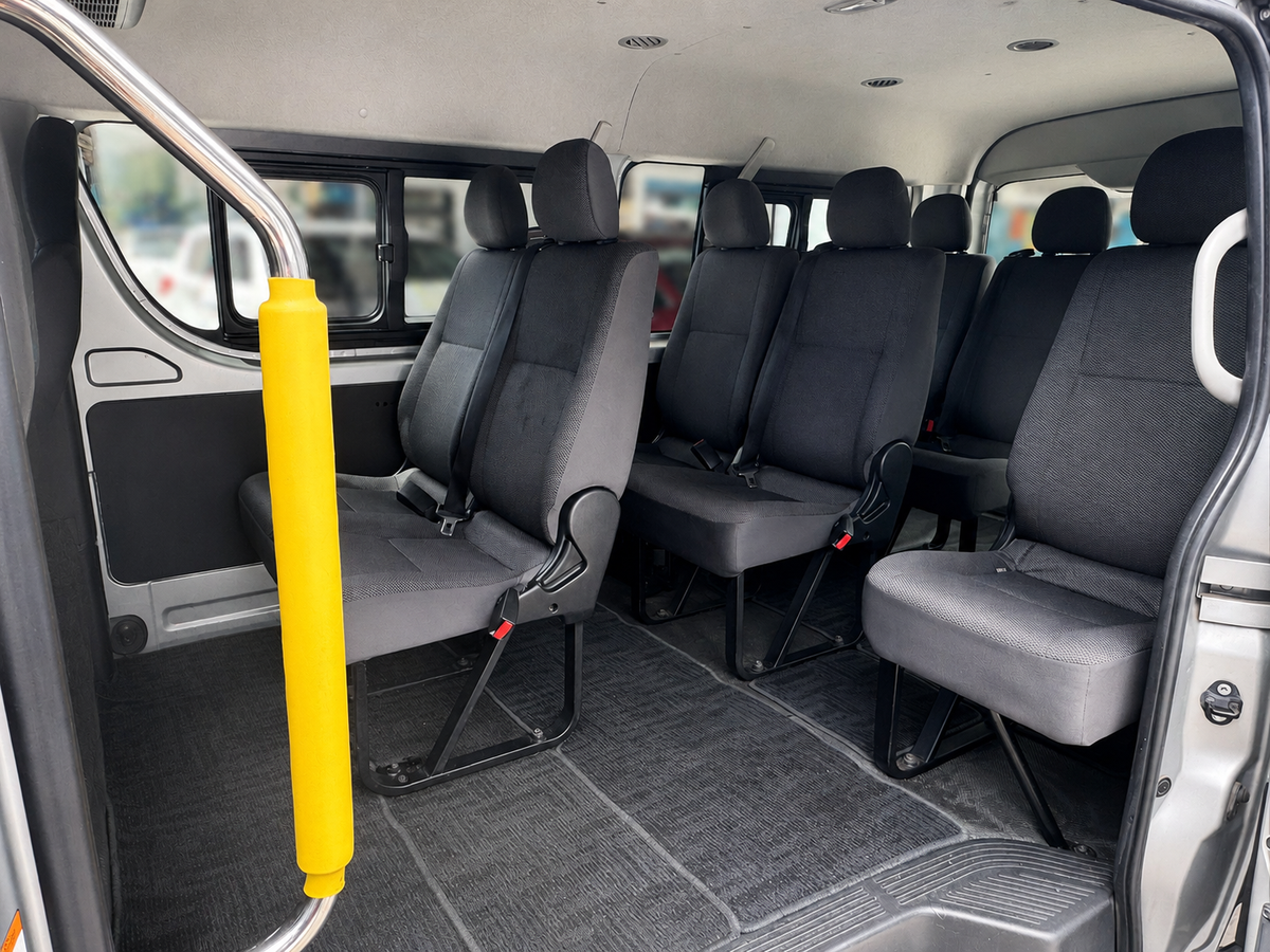 Toyota H-Ace Van 10 seater